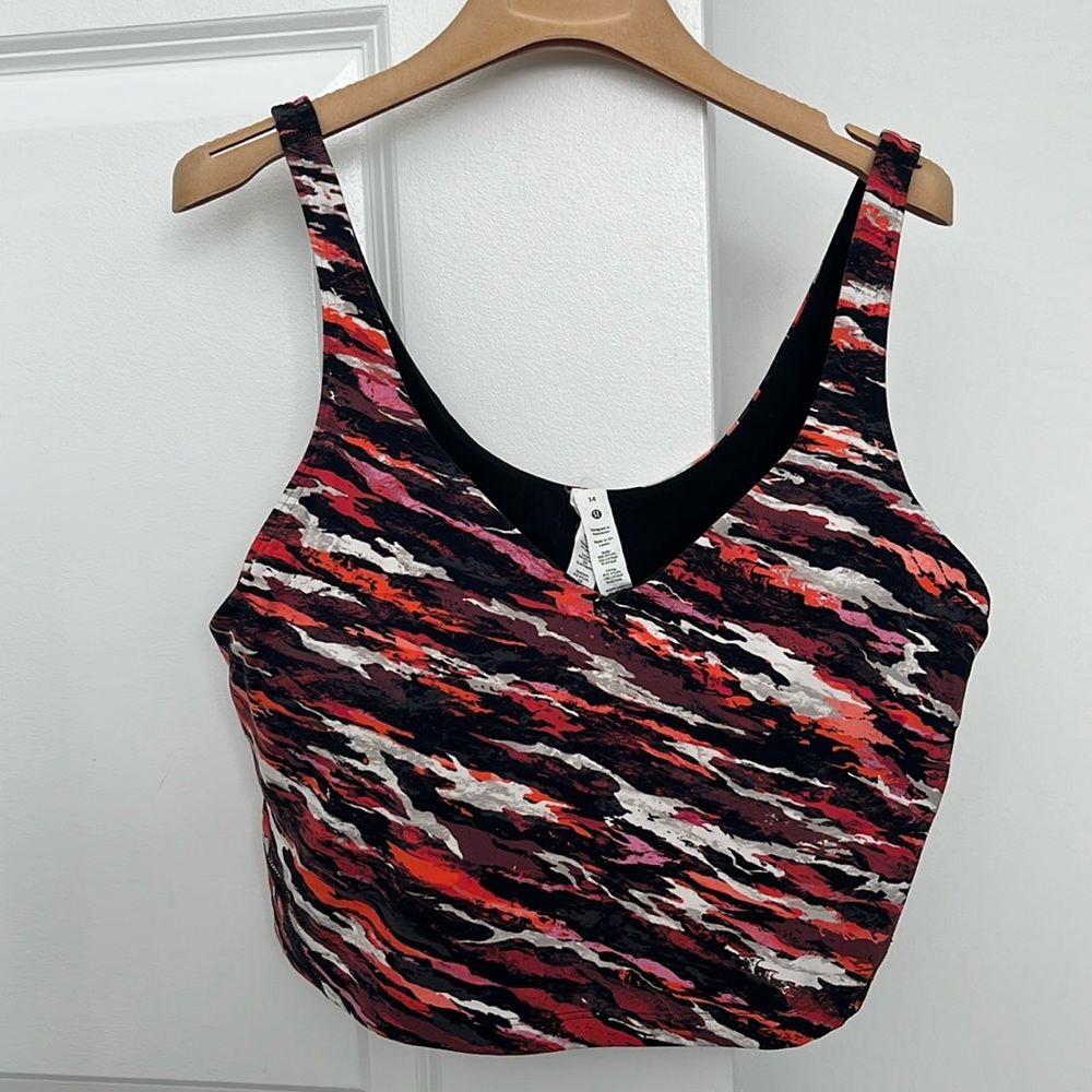 Lululemon tank top